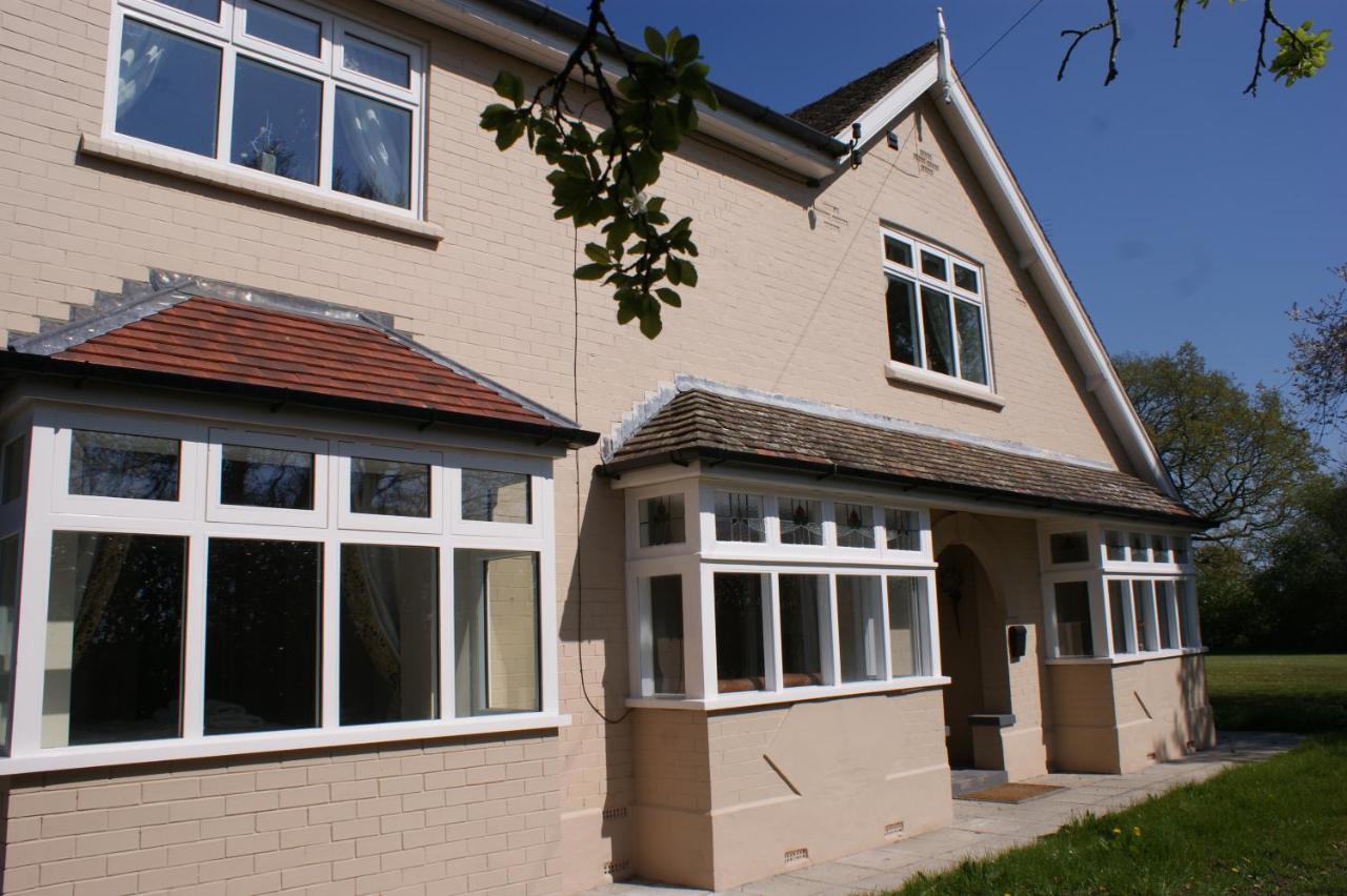 Spacious 4 Bed Family Cottage In Parkland Setting York Exteriér fotografie