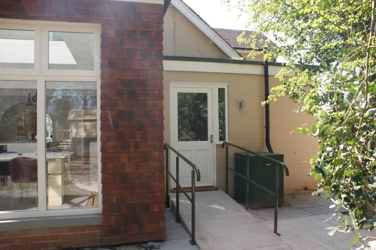 Spacious 4 Bed Family Cottage In Parkland Setting York Exteriér fotografie